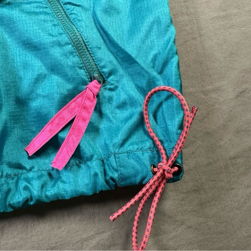 Vintage Women’s Columbia Teal and Pink Windbreaker - Picture 9 of 10